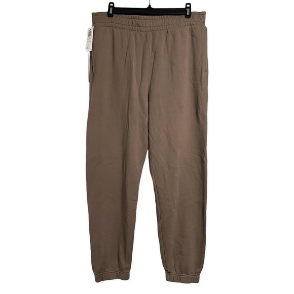 π BNWT Azure Skies Unbothered Jogger Sweatpants from Aritzia - Picture 5 of 8